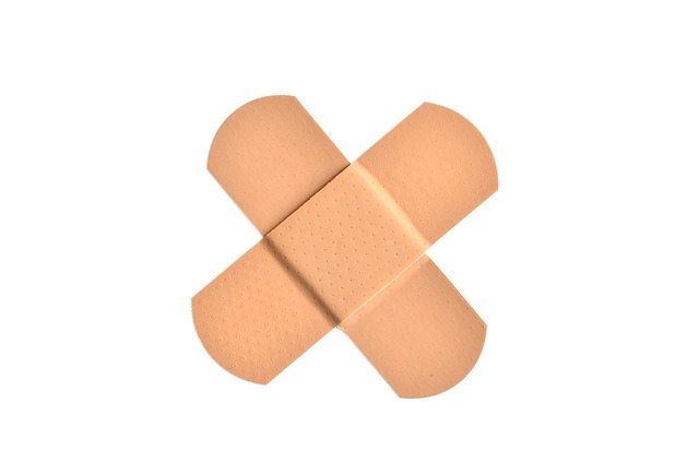 Choose the Right Bandage by Famhealth