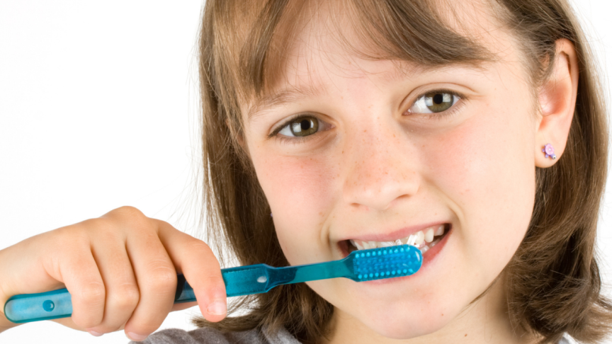 Dental habits in children which should be avoided